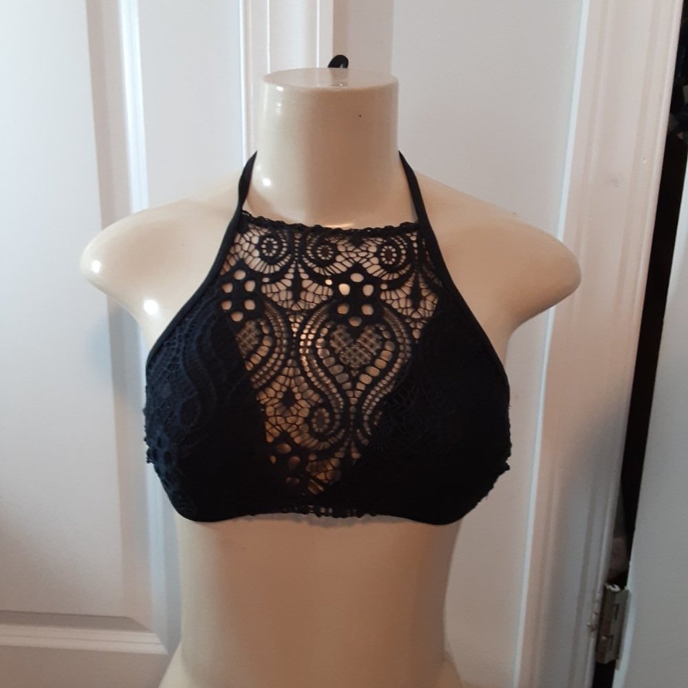 Xhilaration Stringy Solid Knot Front High Neckline Lace Bikini Top